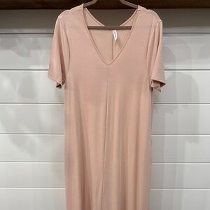 Zenana V-Neck Maxi Dress